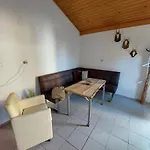 Holiday home Jaeger-lodge Locs