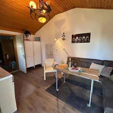 Jaeger-lodge Nyaraló